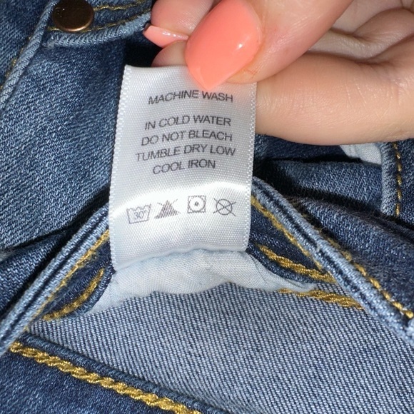 Judy Blue women’s relaxed fit distressed denim jeans 5 27 contemporary - Picture 5 of 9